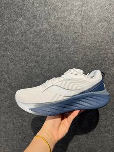 Chaussures de course légères et douces antidérapantes de marque de luxe sur mesure - Chaussures de sport décontractées pour hommes à semelle épaisse - Product Image 2