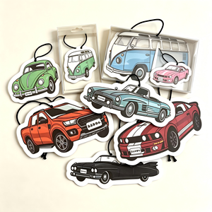 Ambientador de Papel con Forma de Coche de Dibujos Animados, Clip Perfumado Colgante, Aroma Duradero, Evaporación Natural, Decoración Interior para Coche - Product Image 2