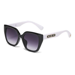 Nuevas gafas de sol polarizadas con montura grande estilo ojo de gato para mujer, protección UV400 antirreflejos, montura de PC, lentes TAC clase 2. - Product Image 3