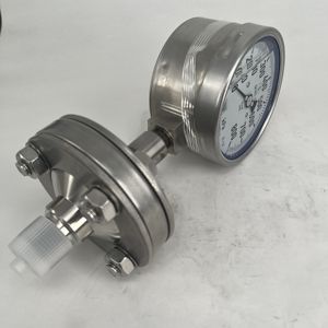 베스트 셀러 오리지널 독일 위카 캡슐 압력 게이지 모델 233.30 + 990.10 EN 837-1 및 ASME B40.100 준수 - Product Image 2