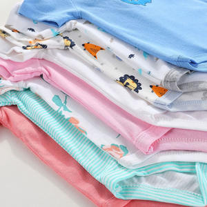 Vente en gros en stock 0-24M Combinaison unisexe en coton biologique mignonne à manches courtes avec fermeture à boutons pression respirante et douce pour bébé - Product Image 3