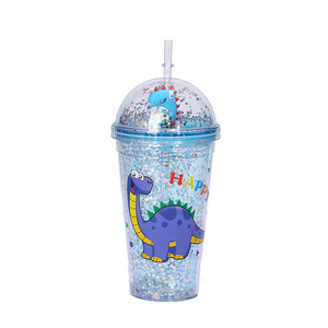 GZYSL RTS Cangkir Minum Anak Lapisan Ganda, Boneka Dinosaurus Lucu Glitter 16OZ Cangkir Tumbler Plastik dengan Tutup Kubah dan Sedotan - Product Image 5
