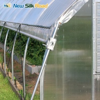 Grande serre agricole multi-chapelles à structure en acier et film PE, ventilation latérale, pour culture de légumes, tailles personnalisables