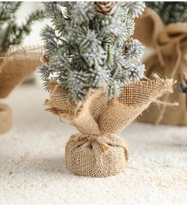 Mini Albero <span class=keywords><strong>di</strong></span> <span class=keywords><strong>Natale</strong></span> Artificiale da Tavolo, Piccolo Albero <span class=keywords><strong>di</strong></span> <span class=keywords><strong>Natale</strong></span> Floccato Bianco con Pigne - Product Image 6