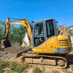 Mini-excavatrice sur chenilles chinoise XCM-G XE60 de 6 tonnes, modèle 2022, avec moteur XE60DA - Product Image 1