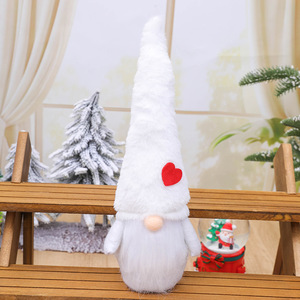 Adorno navideño de gnomos de peluche, gnomos de Santa Claus sin rostro con decoración de corazón para decoración del hogar en la mesa. - Product Image 3