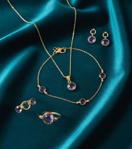 Anillo Clásico de Oro de 18 Quilates con Amatista Harmony - Product Image 3