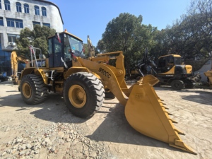 รถตักล้อยางมือสอง Caterpillar CAT950GC จากญี่ปุ่น รุ่น CAT950GC พร้อมขาย - Product Image 4