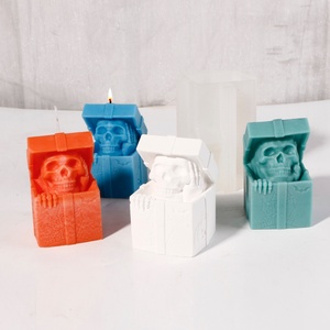 Molde de Silicona para Velas con Forma de Esqueleto en Caja TangChu, para Decoración de Fiestas, Regalo Único y Ambiente Gótico - Product Image 4