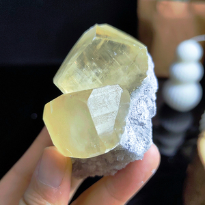 Spécimen minéral de pierre de calcite brute de pierre précieuse naturelle pour la guérison et la décoration Hubei Calcite Craft Crystal Crafts Product - Product Image 4