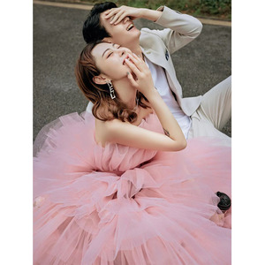 Pink Tulle Off-Shoulder Ball Gown Wedding Dress Empire Waistline Strapless For Studio Street Photography Portrait - Product Image 3