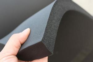 Hojas de goma para techos Iso Board Aislamiento de techo Espuma de alta temperatura Hoja de 1 pulgada Techo de 5cm de espesor - Product Image 3