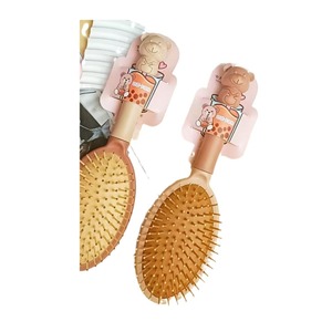 Peine para el Cabello con Diseño de Té con Leche Marrón, 15-20 cm, Ligero, Portátil, Mini Peine de Masaje, Estilo Dulce, Diseño de Dibujos Animados - Product Image 1