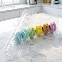 Boîte à macarons transparente de qualité alimentaire, multi-compartiments, empilable, avec insert en plastique transparent pour l'emballage de macarons français et de desserts.