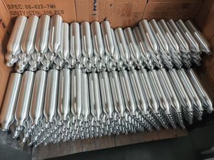 Cylindre en aluminium pour machine à soda, chargeur <span class=keywords><strong>de</strong></span> CO2, distributeur <span class=keywords><strong>de</strong></span> crème, 0,2L, 0,6L, 0,95L, 1L, 2L, 125BAR, 166BAR, 200BAR - Product Image 4
