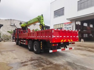 Camion-grue Zoomlion 8x4 multi-essieux, pompe à carburant économe en carburant, 16 tonnes, grue Shacman, hauteur de levage 24m pour flottes de livraison - Product Image 6
