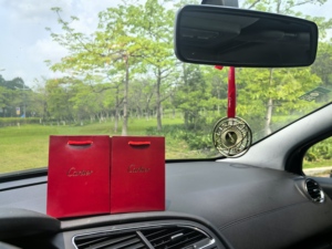 เครื่องรางโลหะนำโชคสำหรับตกแต่งภายในรถยนต์ - Product Image 4