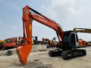 รถขุด HITACHI Zx200-3มือสองขนาด20ตันใช้ไปเล็กน้อย Ai-4hk1x เครื่องยนต์ดีเซลในเซี่ยงไฮ้