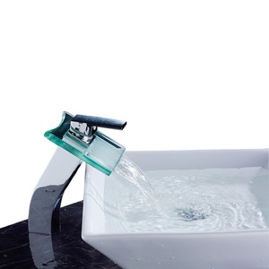 Grifo de lavabo de cascada de vidrio con una sola manija, montado en cubierta, con válvula de latón, de un solo orificio, estilo llave de cobre - Product Image 3