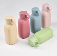 Bouteille d'eau portable réutilisable en silicone avec paille pour adultes et enfants, pour le camping, la randonnée, le sport, légère