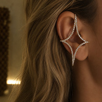 Nouvelles Boucles d'Oreilles Manchette Étoile à Quatre Branches Creuses en Strass et Cristal, Clip d'Oreille Enveloppant, Bijoux Fantaisie Punk Gothique Elfe pour Femme