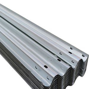 Birinci Sınıf Karayolu Güvenlik Bariyeri Çelik Oluklu Çarpışma Önleyici Çift Dalgalı Toz Boyalı Korkuluk - Product Image 2