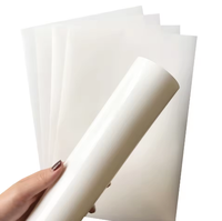 Étiquette autocollante en vinyle PET blanc brillant de qualité supérieure, imperméable, résistante à l'huile, taille et forme personnalisables, recyclable, respectueuse de l'environnement, en carton