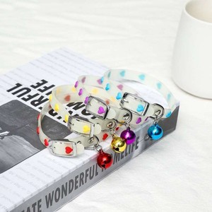 Colliers lumineux personnalisés en silicone pour animaux de compagnie <span class=keywords><strong>Collier</strong></span> de <span class=keywords><strong>chat</strong></span> lumineux de nuit <span class=keywords><strong>Collier</strong></span> de chien <span class=keywords><strong>fluorescent</strong></span> avec cloches lumineuses - Product Image 5
