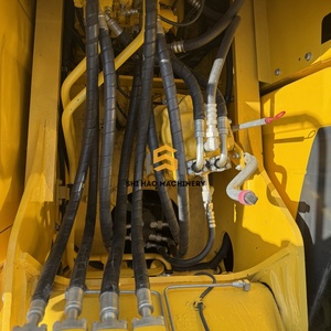 นำเข้าจากญี่ปุ่น รถขุดไฮดรอลิกแบบตีนตะขาบ โคมัตสึ PC200 มือสอง ขนาด 20 ตัน สำหรับงานก่อสร้าง - Product Image 4