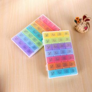 Pastillero Semanal Clásico Rainbow de Plástico PP con 28 Compartimentos para Medicamentos y Vitaminas Diarios - Personalizable JH Medibox - Product Image 4