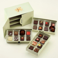 Boîte cadeau rigide pliable de luxe personnalisée en gros avec impression, boîte à chocolats avec plateau en papier imprimé, emballage alimentaire