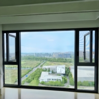 Ventana Abatible de Aluminio con Aislamiento Térmico de Primera Calidad, Insonorizada, para Edificios Residenciales Modernos y Villas