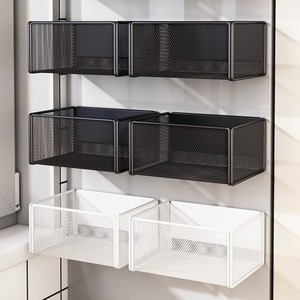 Étagère magnétique rectangulaire pour réfrigérateur en acier au carbone avec couvercle en plastique, panier suspendu latéral sans perçage, organisateur multifonctionnel sans perforation - Product Image 1