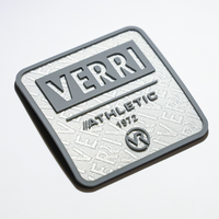 Fabricant LOGO personnalisé Etiquette en daim Etiquette de luxe en silicone gaufré 3D Impression Tatami en feutre Etiquette pour vêtement