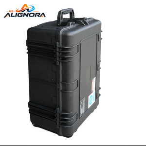 Machine de nettoyage au laser pulsé Alignora 300W, portable, avec étui de protection à roulettes pour l'élimination de la rouille des métaux - Product Image 2