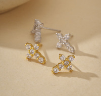 Boucles d'oreilles clous en argent sterling 925 plaqué or avec zircone cubique et cristaux étincelants pour femme