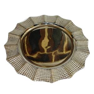 Assiette de présentation décorative en métal, design moderne et luxueux, nouveau design, aspect haut de gamme, pour la décoration de la maison et l'utilisation en cuisine, les fêtes - Product Image 1