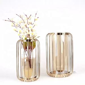 HANGING METAL <b>LANTERN</b> <b>CANDLE</b> HOLDER <b>LANTERN</b> - Product Image 1