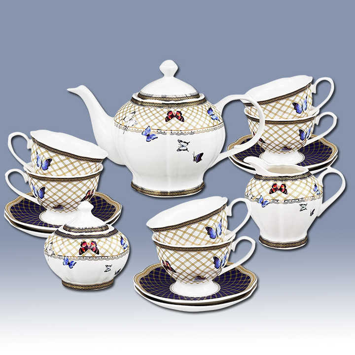 Fine Royal Butterfly Pattern 17 Pieces British Ceramic Porcelain 