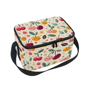 Sac isotherme de pique-nique portable d'extérieur, motifs cerises mignons, haute qualité, imperméable, pour aliments chauds ou froids - Product Image 1