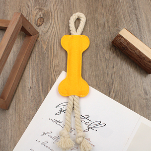 Juguete masticable de fieltro para mascotas, suministros para mascotas, accesorios creativos para perros, juguete de fieltro para moler los dientes, palo de hueso de entrenamiento, juguete para roer perros - Product Image 4