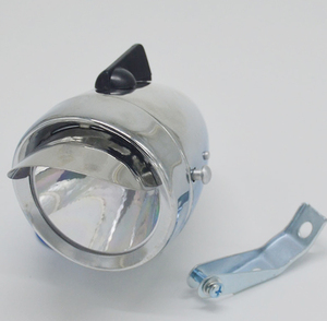 Lampada da bicicletta a tesa retrò French Romance Silver Black Front Light Bike <span class=keywords><strong>LED</strong></span> <span class=keywords><strong>torcia</strong></span> da ciclismo - Product Image 2