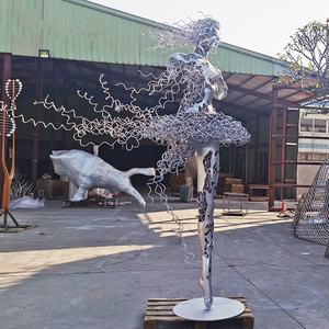 Projet de paysage d'Halloween grande figurine abstraite en acier inoxydable <span class=keywords><strong>danseuse</strong></span> métal extérieur plaza centre commercial hôtel sculpture d'elfe - Product Image 4