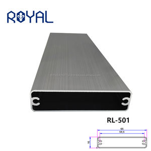 Tube à lamelles d'extrusion de profilé en aluminium pour matières premières de revêtement en poudre de clôture et de portail - Product Image 5