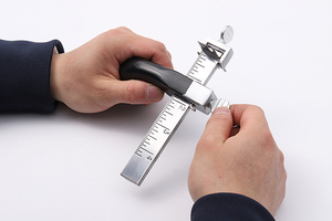 Dụng Cụ Cắt Dây Da Và Dụng Cụ Thủ Công Dụng Cụ Cắt Da Cầm Tay + 3 Lưỡi Gỗ - Product Image 3