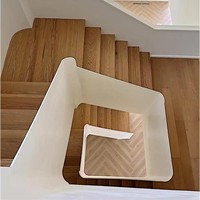 Escalier en colimaçon moderne minimaliste en acier blanc cassé pour espaces intérieurs