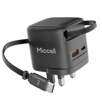 Chargeur rapide Miccell 45 W GaN avec câble USB-C rétractable et double sortie, adaptateur universel pour les voyageurs.