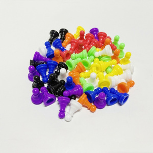 Pezzi di Scacchi e <span class=keywords><strong>Dama</strong></span> in Plastica Colorata Premium, Accessori per Giochi da Tavolo, Stile Cartone Animato per Bambini - Product Image 2