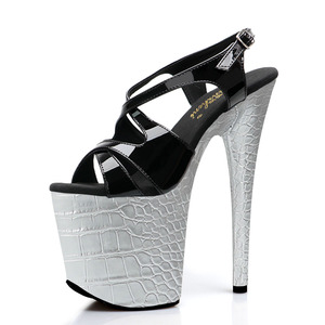 Sandalias de Tacón Grueso con Textura de Cocodrilo para Mujer, 20 cm, 8 Pulgadas, Negras Brillantes, Punta Abierta, Plataforma, para Espectáculos, <span class=keywords><strong>Pasarela</strong></span>, Moda - Product Image 4