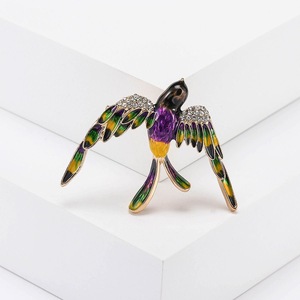 Broches en alliage plaqué or Swallow, bijoux de luxe légers pour femmes, cadeaux pour mariage, fête, banquet - Product Image 3